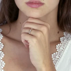 Bague Femme Alliance florale OR 750/1000 bicolore et diamants