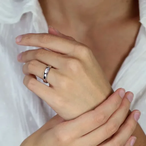 Bague Femme Alliance OR 750/1000 blanc et diamants
