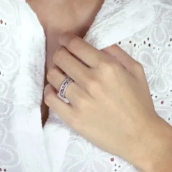 Bague Femme Alliance OR 750/1000 blanc et diamants
