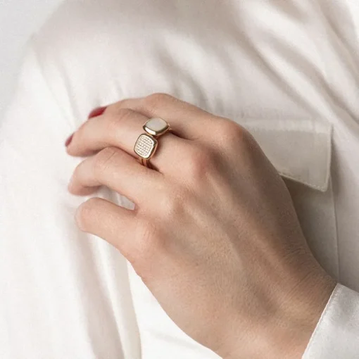 Bague Femme ONE MORE Pantelleria OR 750/1000 Rose avec Nacre