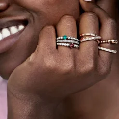 Bague Femme Pandora Signature Anneau Triple Pavé Croisé 189057C01