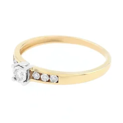 Bague Femme solitaire accompagné OR 375/1000 Jaune et diamants