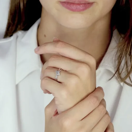 Bague Femme trilogie OR 375/1000 Blanc et diamants