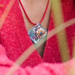 Collier Femme Cordon Huilé UNA STORIA Rouge