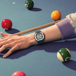 Montre Digitale Homme CASIO STANDARD Résine Vert
