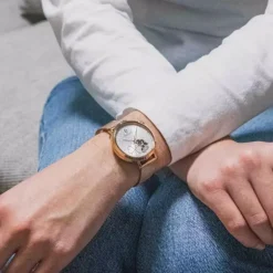Montre Femme PIERRE LANNIER ESPERANCE Doré-rose Cadran Argenté Bracelet Acier milanais Doré-rose 147K928
